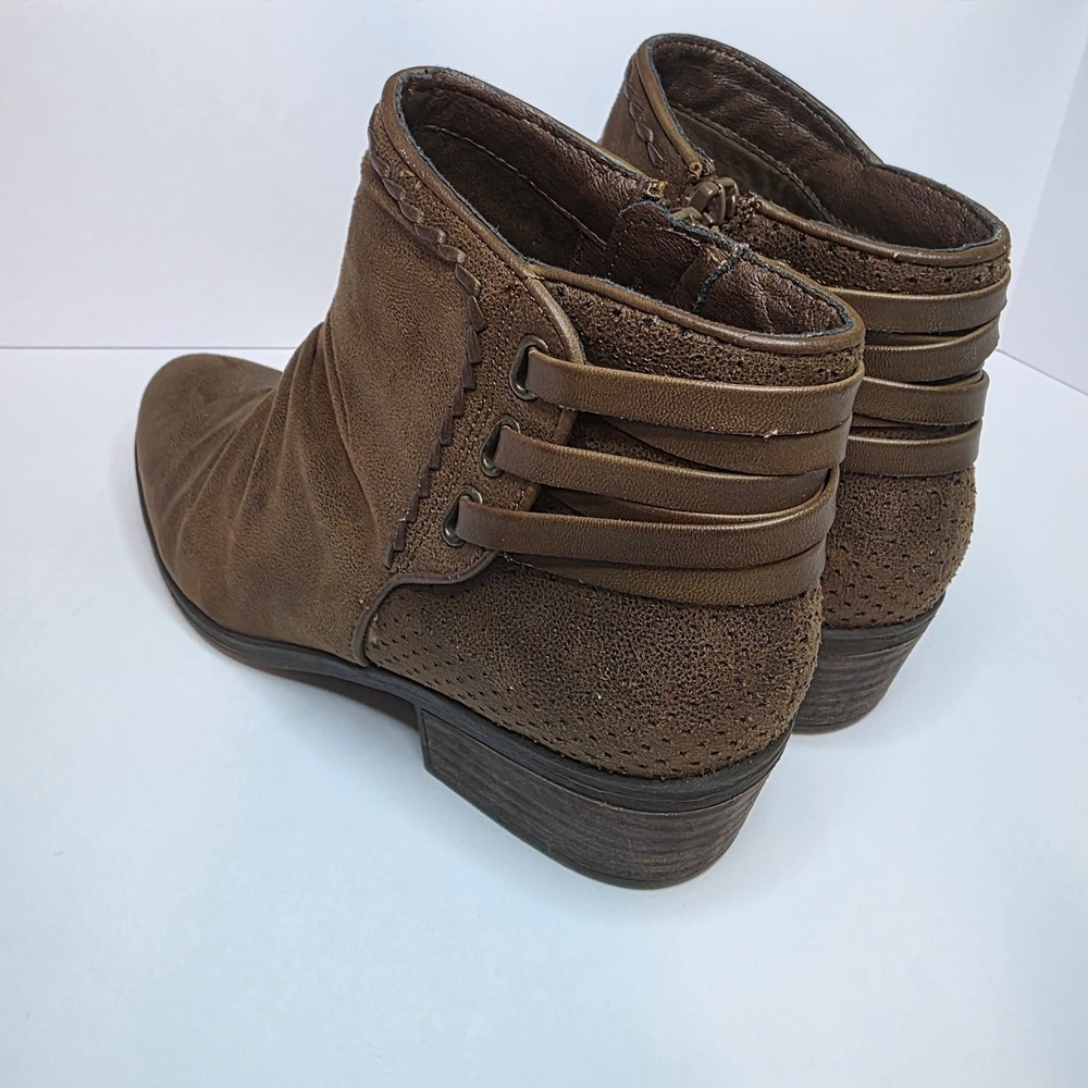 brown faux leather Baretraps Guenna ankle booties Size 7 1/2 M - Picture 4 of 7